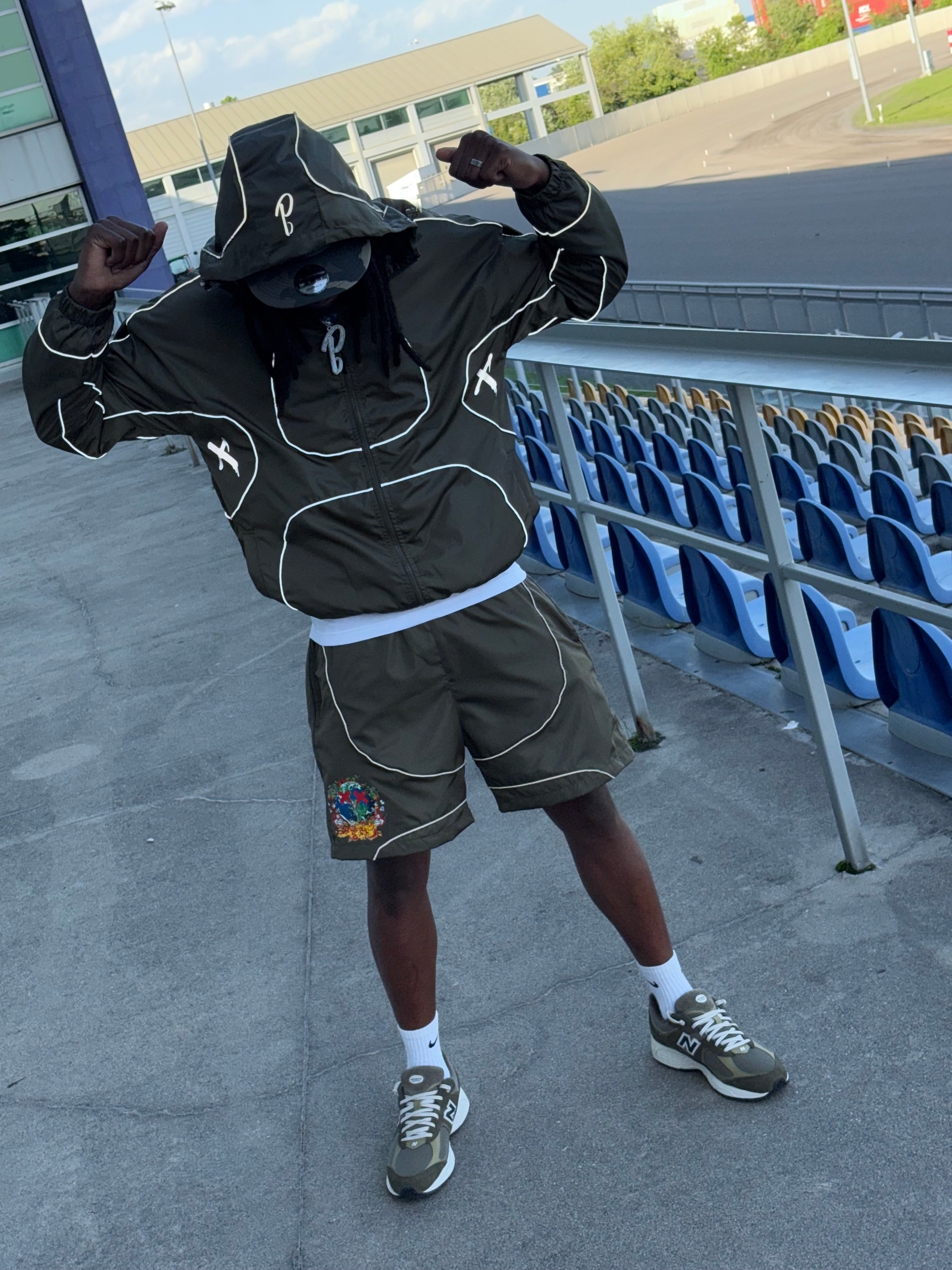 Reflected Windbreaker Set (Olive)